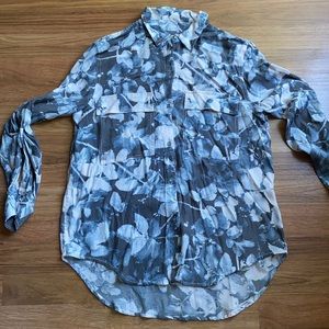 Calvin Klein jeans rayon floral button down top, M